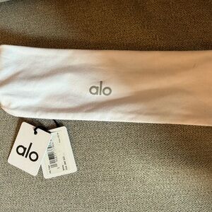 Alo headband white with tag